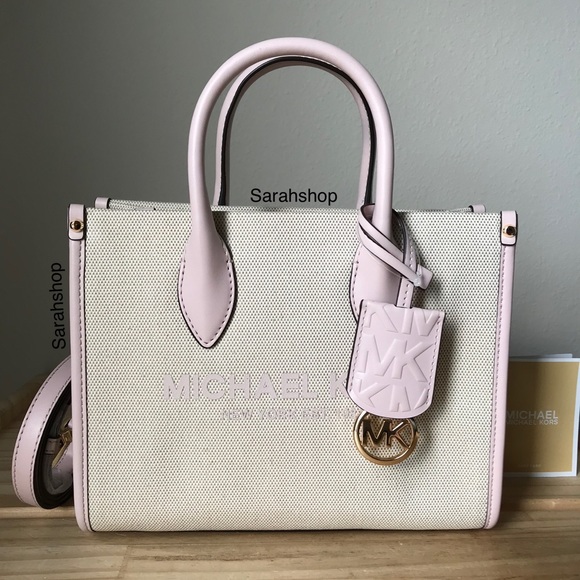 🌼Michael Kors Purse - Picture 1 of 13